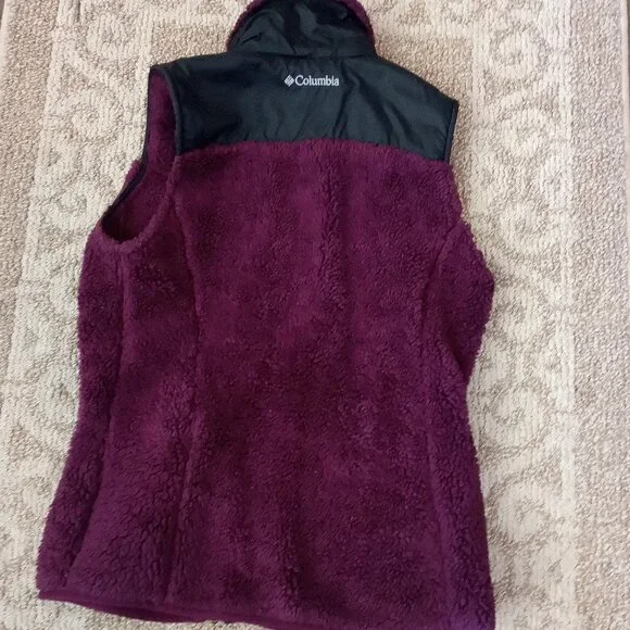 Columbia Vest Women's Size Small S Fleece Fluffy Full Zip - Picture 4 of 6